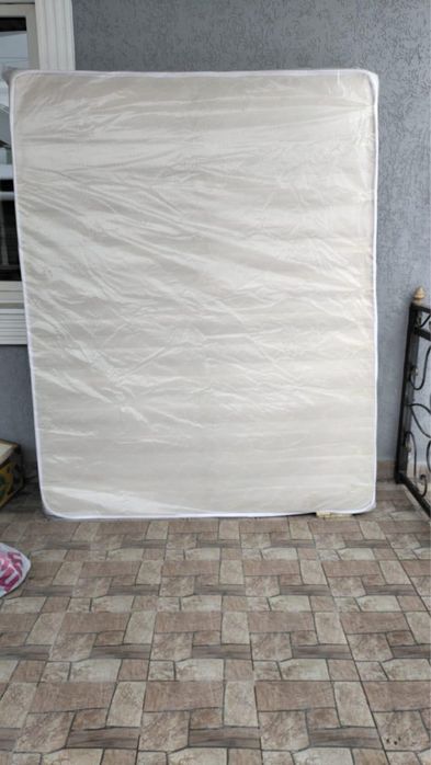 Матрац б/у в хорршем состояний