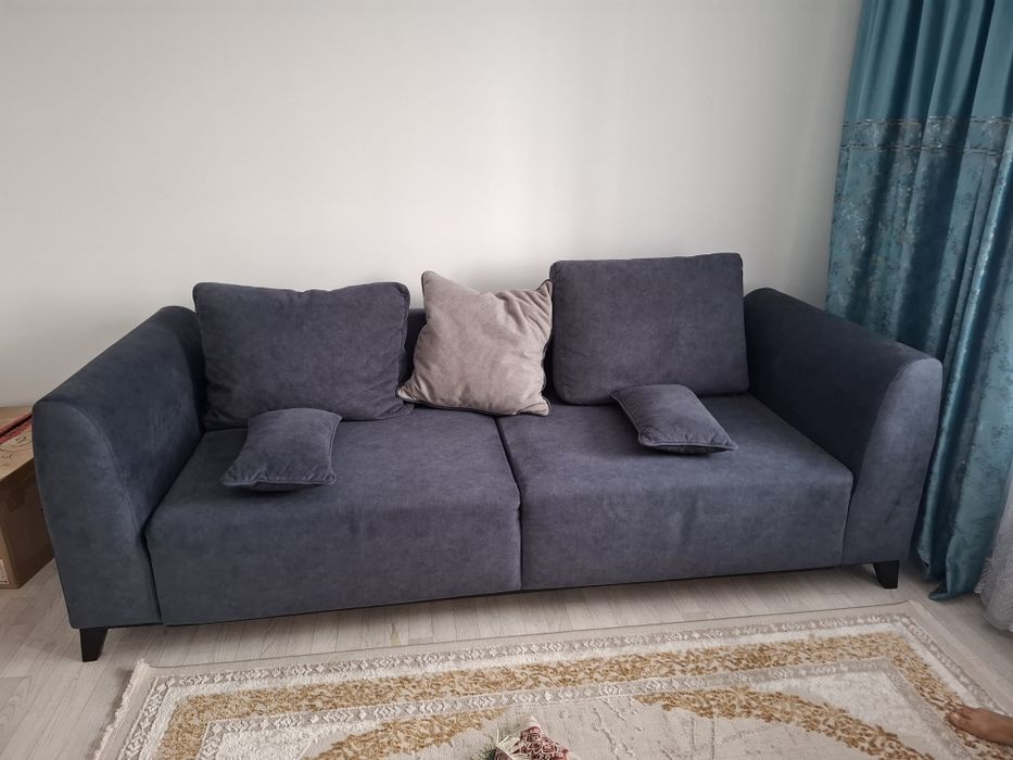 Продам диван 150к