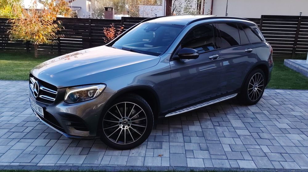 Mercedes-Benz GLC AMG Lounge Eclusive - 250 CDI Panoramic 360 ° Air-ma