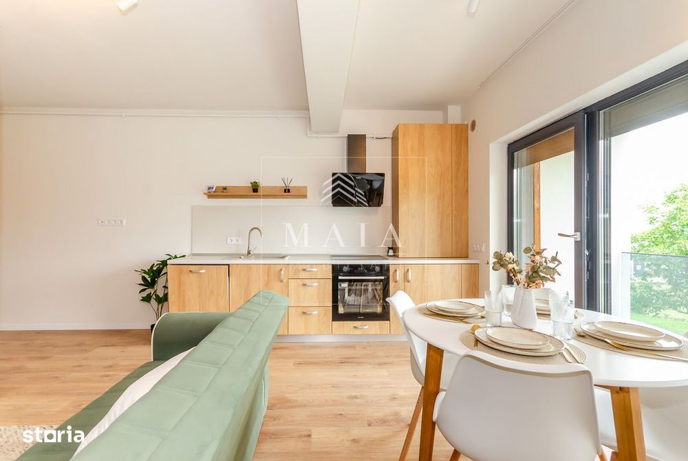 Apartament modern | Balcon | Parcare | 10-15 min distanta de centru