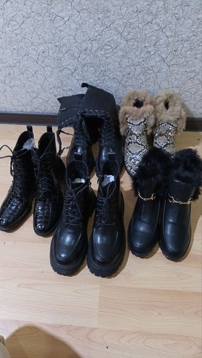 Продаётся женскый обувы