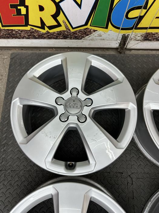 17-цола 5х112 - Audi - A3-A4-Q3