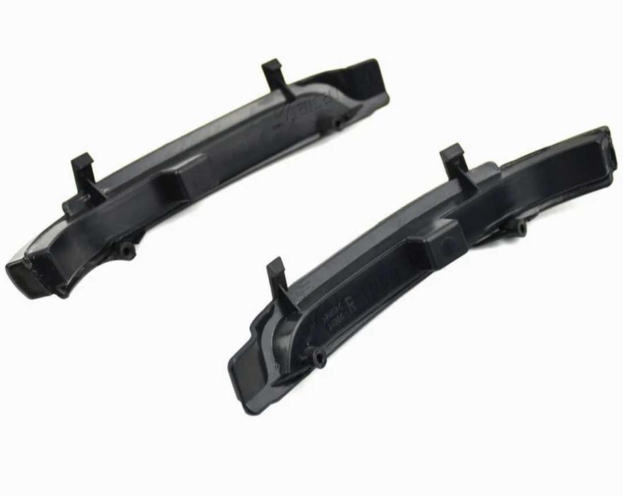 Динамичнибягащи мигачи за огледалата за Шкода Skoda Octavia Superb