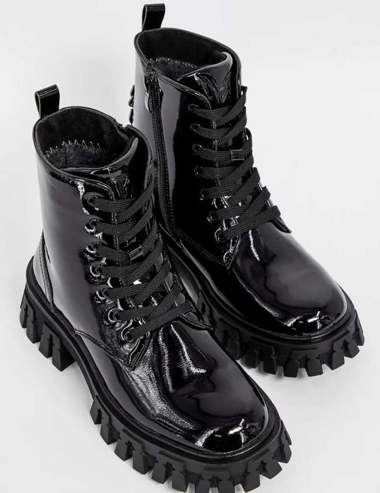 Ботинки 38й размер