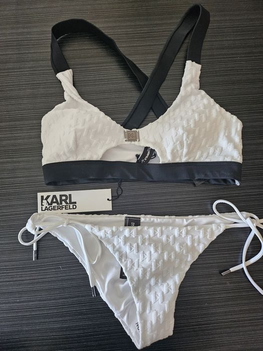 НОВ бански Karl Lagerfeld горнище и долнище