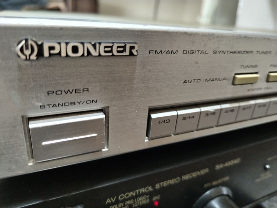 Tuner digital stereo Pioneer F-225