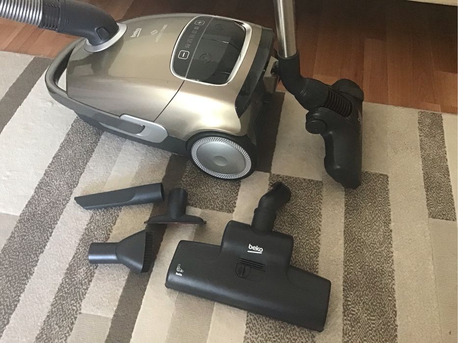 Aspirator Beko VCC6480T