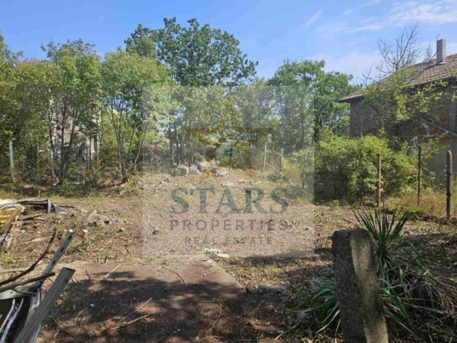 Продажба Парцел гр. Варна - м-т Манастирски рид 473m²