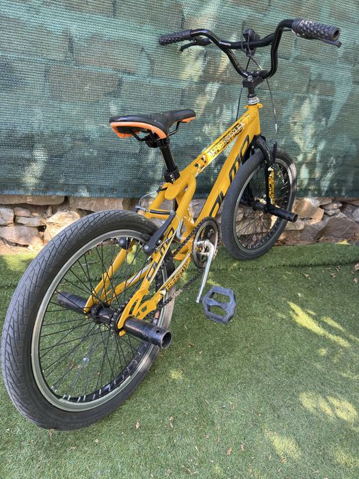 Детско колело BMX 20 цола Olmo,неразличимо от ново.