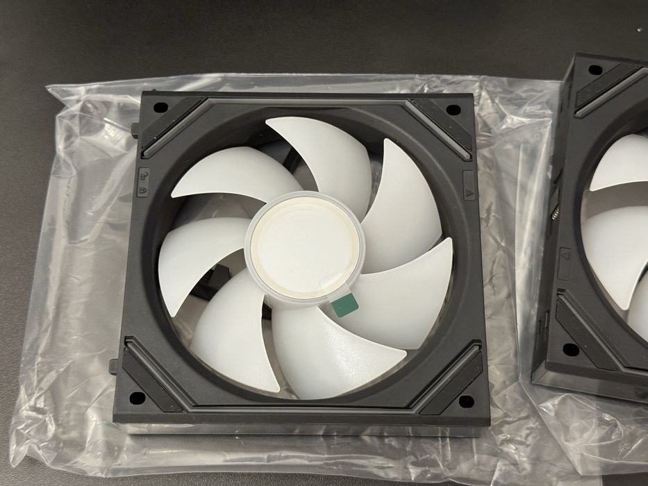 Pachet de 3 - Ventilator PC AsiaHorse DAWN 120mm Daisy Chain PWM