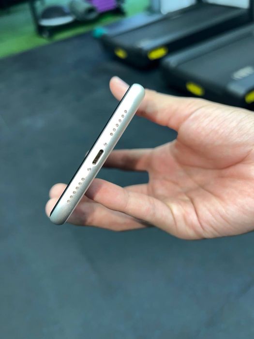 Iphone 11 (ideal kar dak)