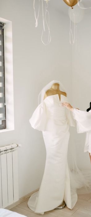 Vand rochie de mireasa