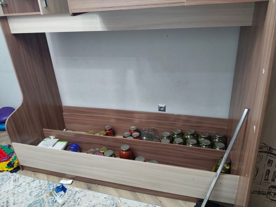 Двухъярустная кровать со шкафами