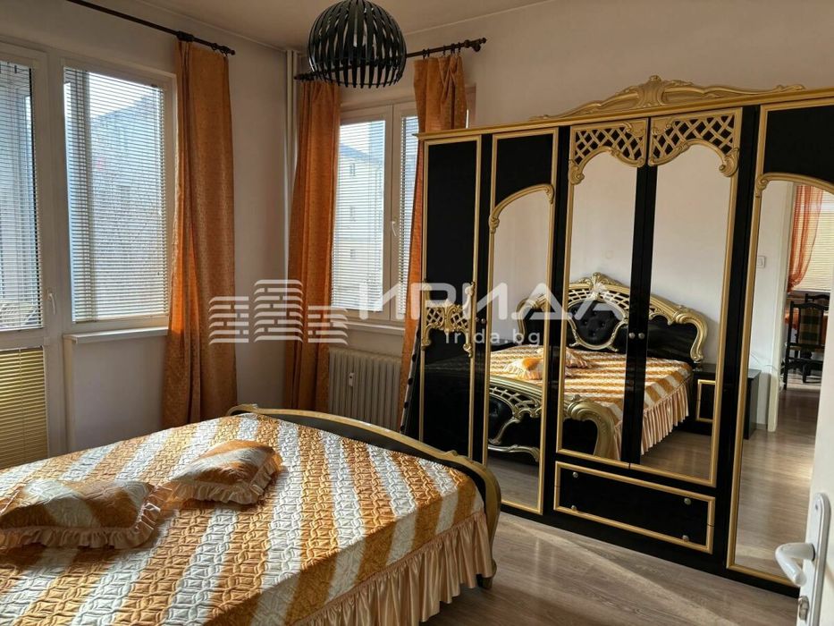 Продава се Двустаен апартамент в София, Център - 72 кв.м за 2267 €/кв.м - Снимка #5