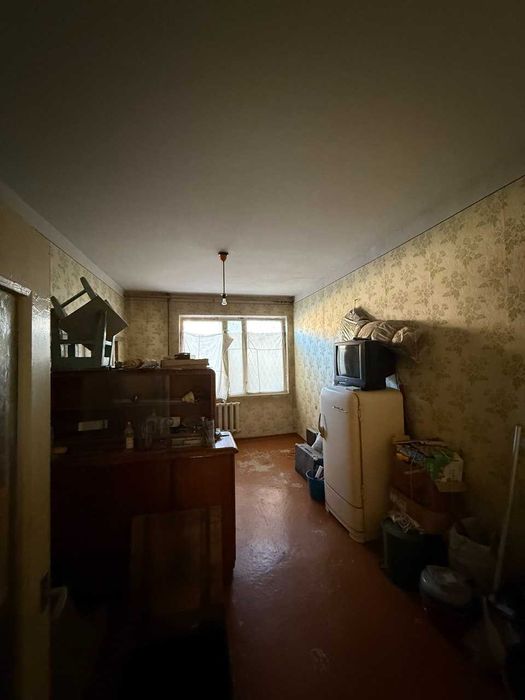 3-комнатная на первой линии Юнусабад-8 | Под офис или жильё