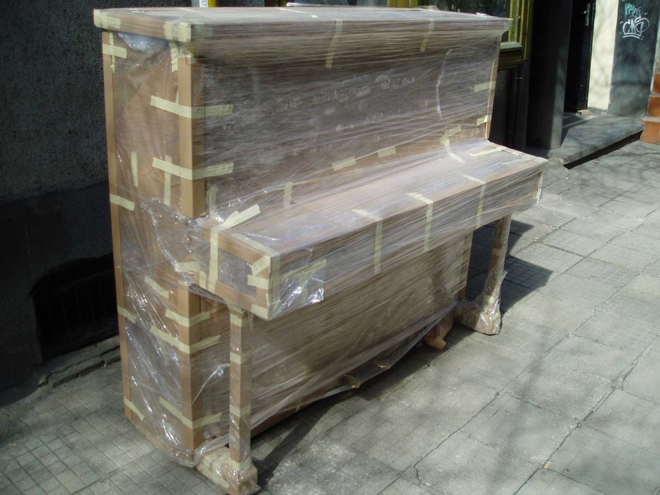 Транспорт и пренасяне на пиана и рояли - 28 години опит