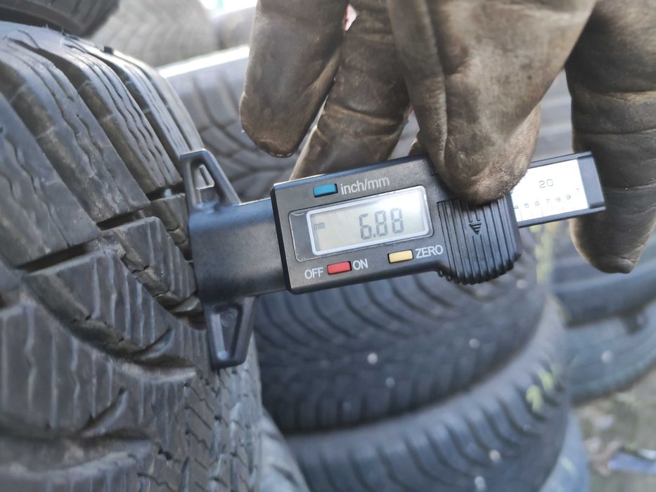 4бр Зимни гуми 205 60 16 - Michelin