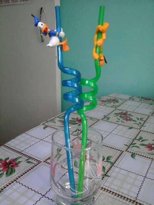 Трубочки Disney Land для Напитков Привезли с Тайланда. НОВЫЕ.