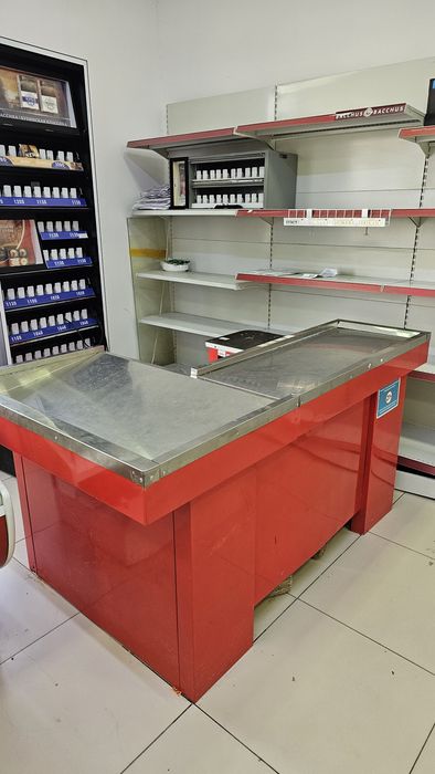 Кассовый бокс красный