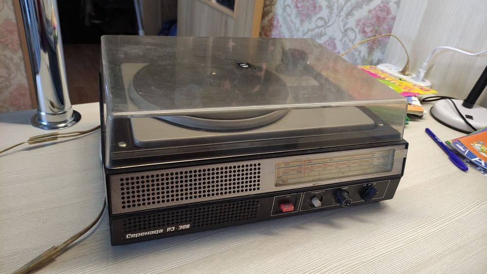 Радиола Серенада РЭ 308.