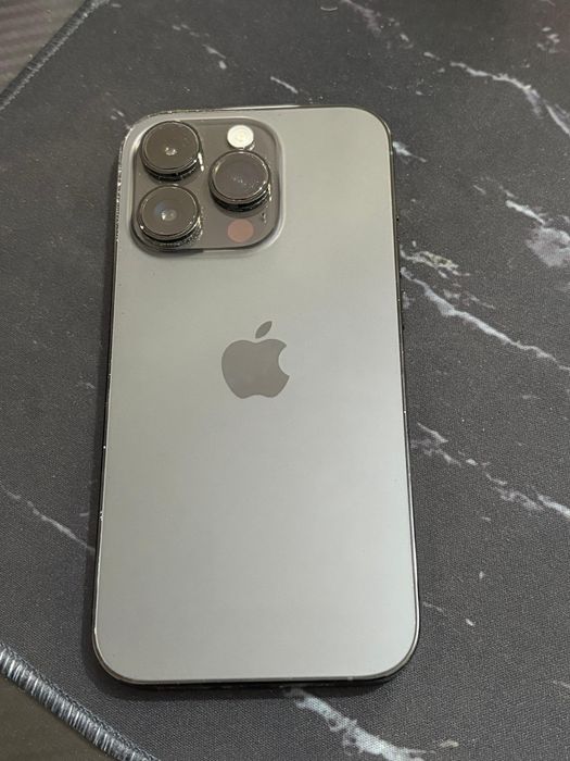 iPhone 14 pro folosit
