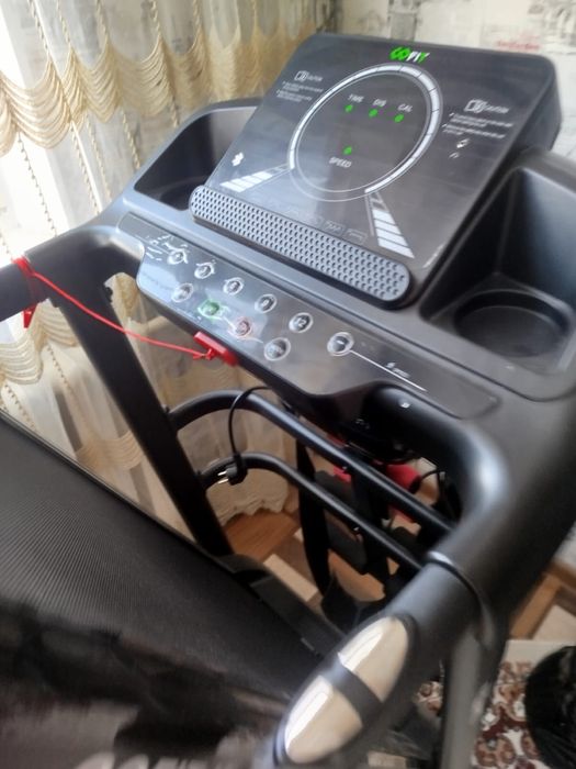 Новая беговая дорожка,