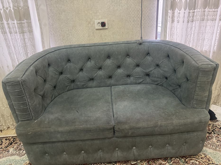 Divan sotiladi arzon narxda