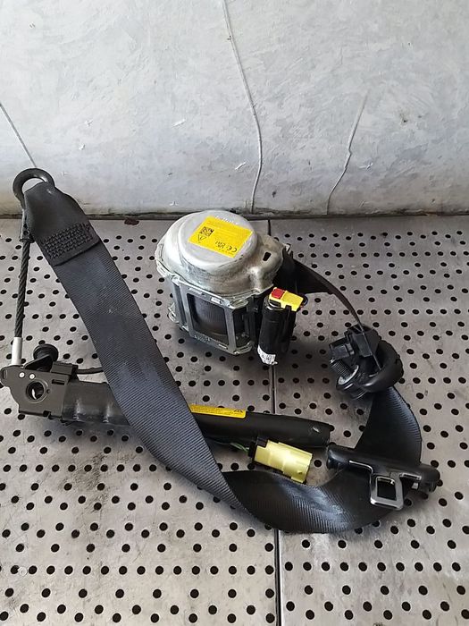 Centura siguranta dreapta fata jeep renegade 2023 34268168b