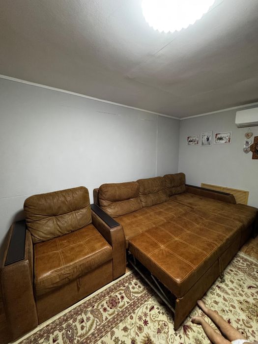 Продам угловой диван