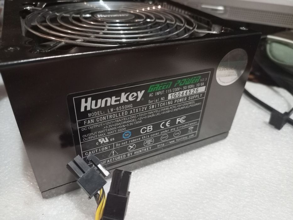 БП 550ватт HuntKey