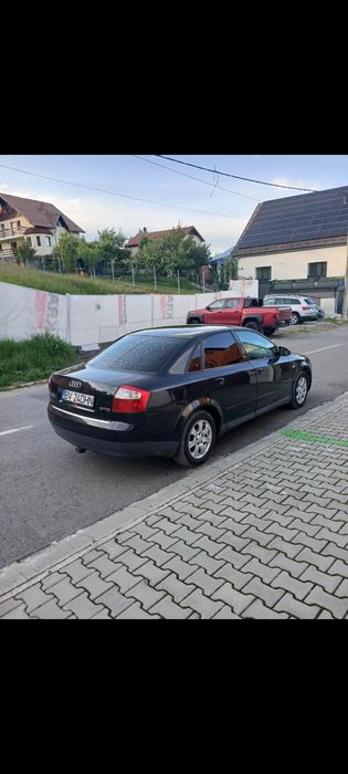 Vând audi A4 B6 motor 1.9 tdi