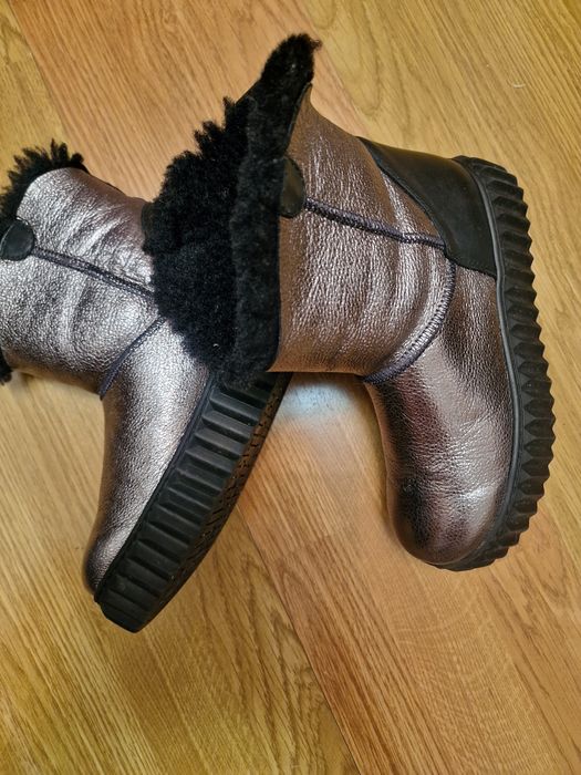 Детская обувь в прекрасном состоянии