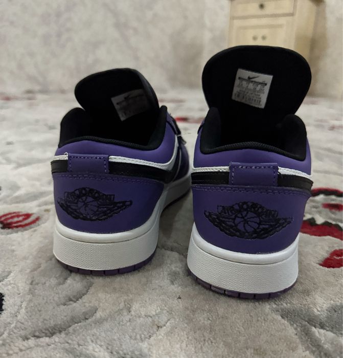 Nike krassovka 39 razmer