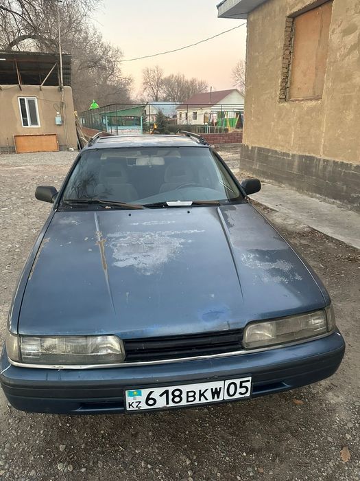 626 Мазда  обем 2.2