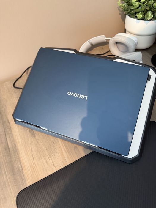 Lenovo IdeaPad Slim 5 14IRH10R Core 7 240H, 32GB DDR5, 1TB “ OLED