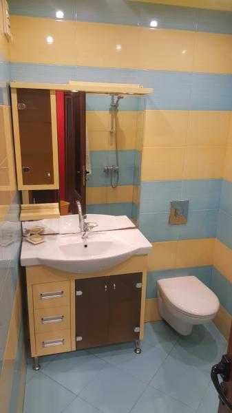 Голям тристаен апартамент в Лазур