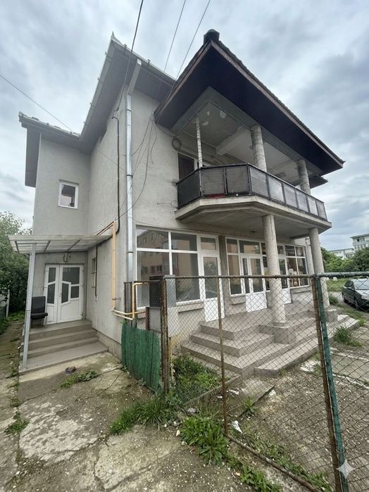 Casă de vânzare – Călan, Orașul Nou, Strada Unirii | Locație centrală, ideală pentru locuință și afacere
