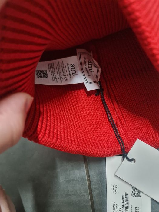 Căciulă Ami Paris Roșie noua Premium