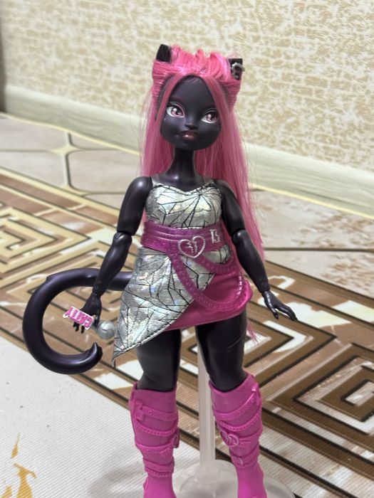 Кэтти Нуар Monster high