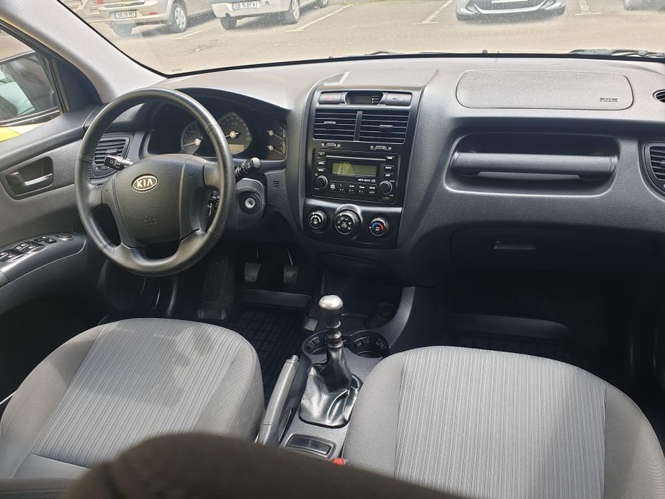Vând Kia Sportage 2.0crdi 140cp 2008 4x4