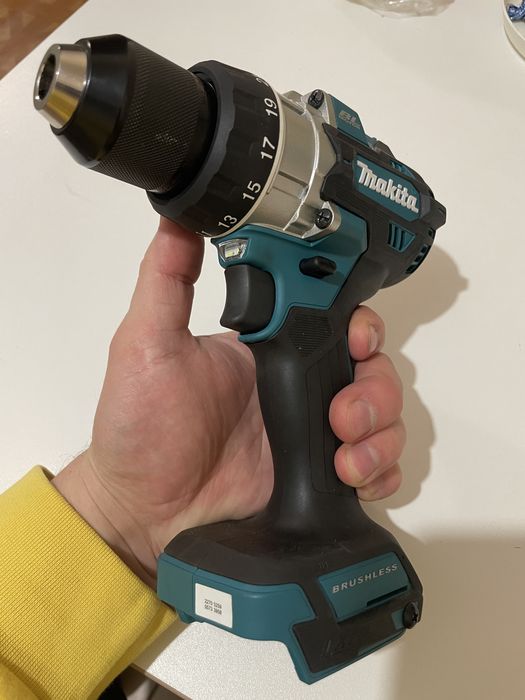 Продам Makita DDF486Z