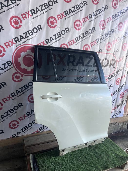 Задняя дверь Тойота Хайландер