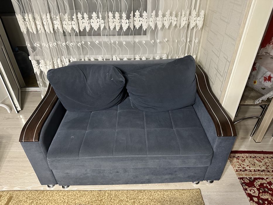 Продам диван  3-2-1