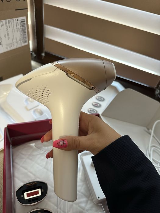 Фотоепилатор philips IPL hair removal 9000