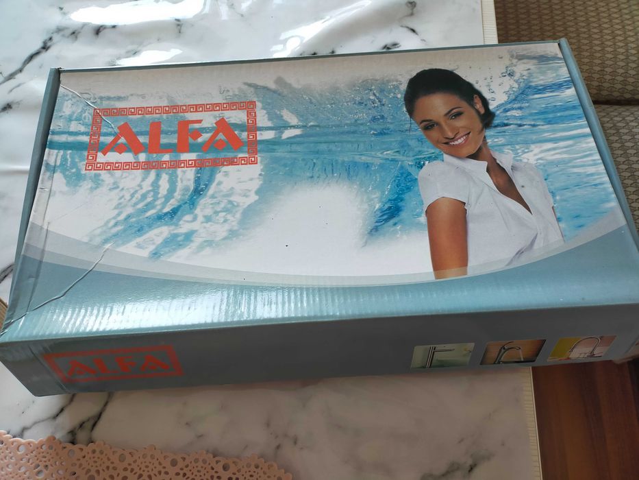 Смеситель для кухни или ванной