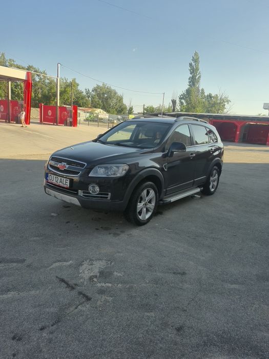 Vând Chevrolet Captiva an 2010 2.0 ..234000 km 4x4