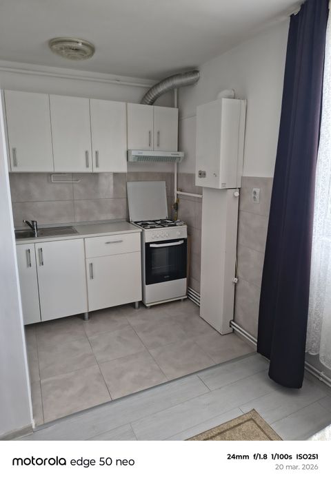 Închiriere ap. cu o camera pe str. Brașovului et.5 din 10, Tg.-Mures. tel.0745355088.