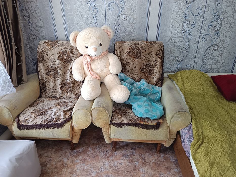 Мебель срочно!!!