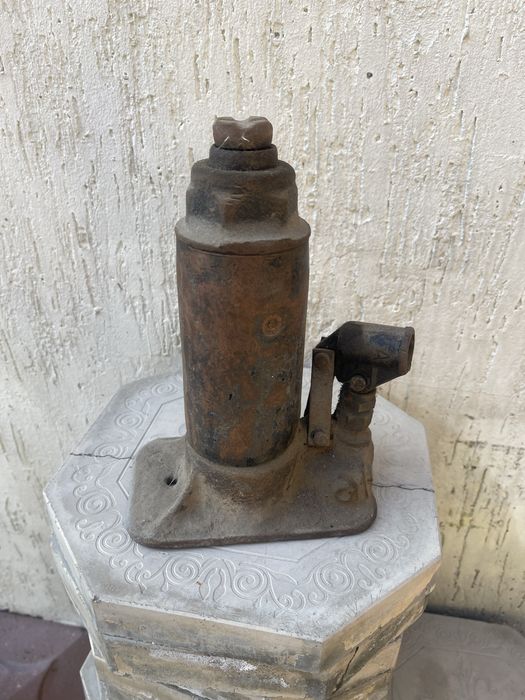 Домкрат советский