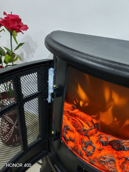 Șemineu electric decorativ cu funcție de incalzire